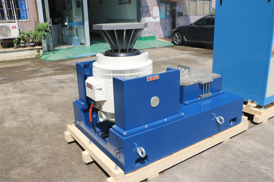 Apparecchiatura per prove di vibrazioni casuali orizzontali e verticali elettromagnetiche sull'asse XYZ