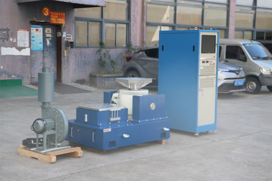 Controllo informatico apparecchiature per la prova delle vibrazioni delle batterie elettromagnetiche