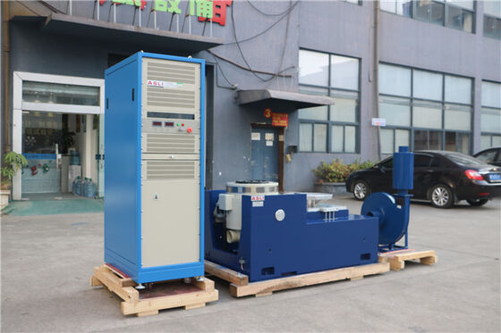 Apparecchiatura di prova per vibrazioni elettromagnetiche