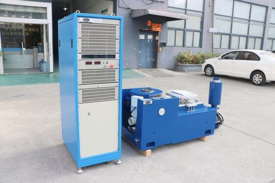 Apparecchiatura di prova per vibrazioni elettromagnetiche