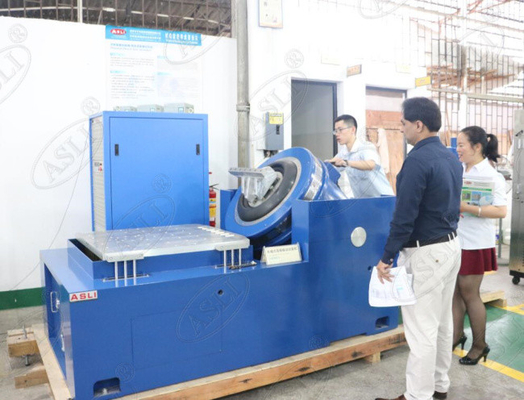 L'aria ha raffreddato 40KN la vibrazione Shaker Test System con la tavola vibrante di 1000mm x di 1000