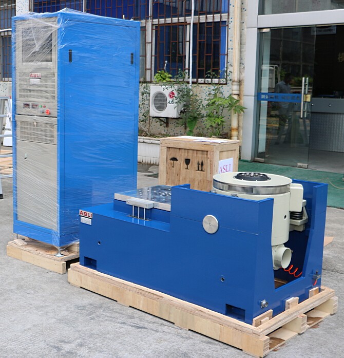 Norme 300kg di ISTA 1A, di IEC e di GJB 150,25. F Shaker Table Vibration Testing Machine per il laboratorio 3